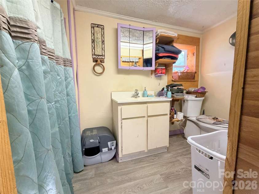 9893 NC 226 S None, Nebo, NC 28761.  MLS# CAR4432185, YatesRealty ID 55124. 
