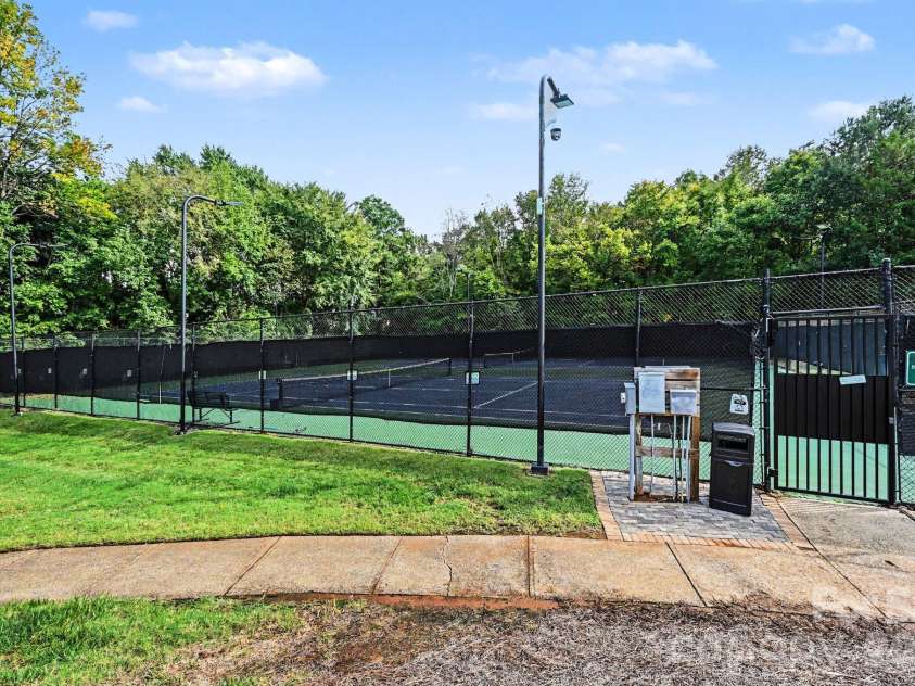 1418 Coachman Drive, Waxhaw, NC 28173.  MLS# CAR4428919, YatesRealty ID 55125. 