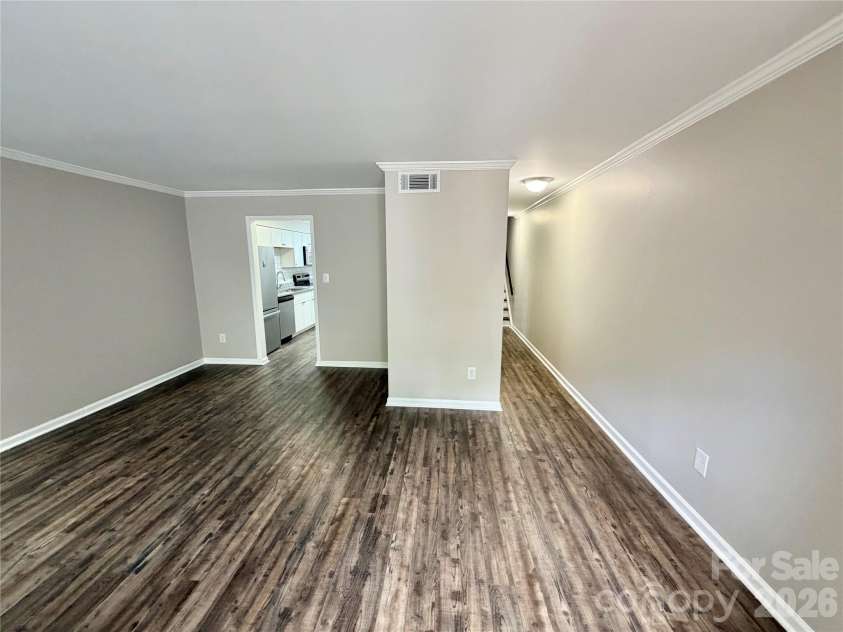 11011 Hunter Trail Lane, Charlotte, NC 28226.  MLS# CAR4429375, YatesRealty ID 55126. 