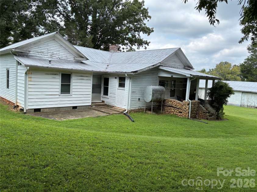 6144 Hudlow Road, Union Mills, NC 28167.  MLS# CAR4431348, YatesRealty ID 55127. 
