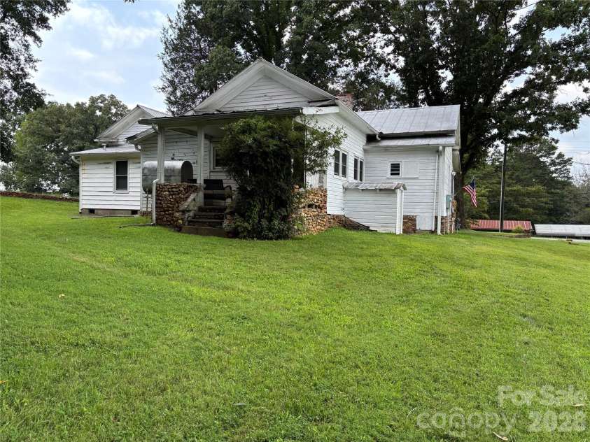 6144 Hudlow Road, Union Mills, NC 28167.  MLS# CAR4431348, YatesRealty ID 55127. 
