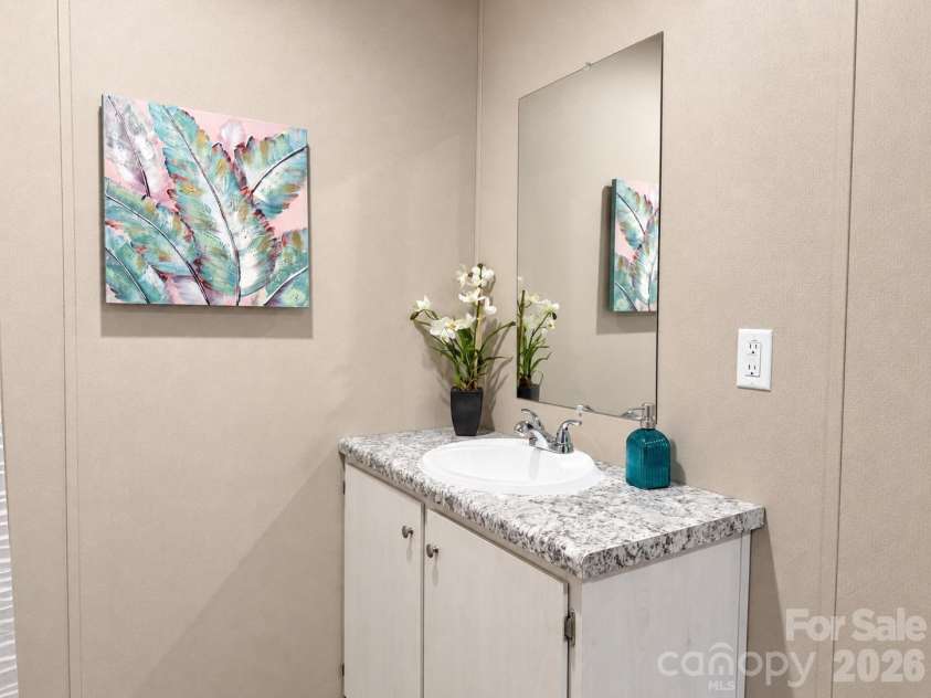 257 Wayland Drive, Polkton, NC 28135.  MLS# CAR4431732, YatesRealty ID 55128. Main Bathroom