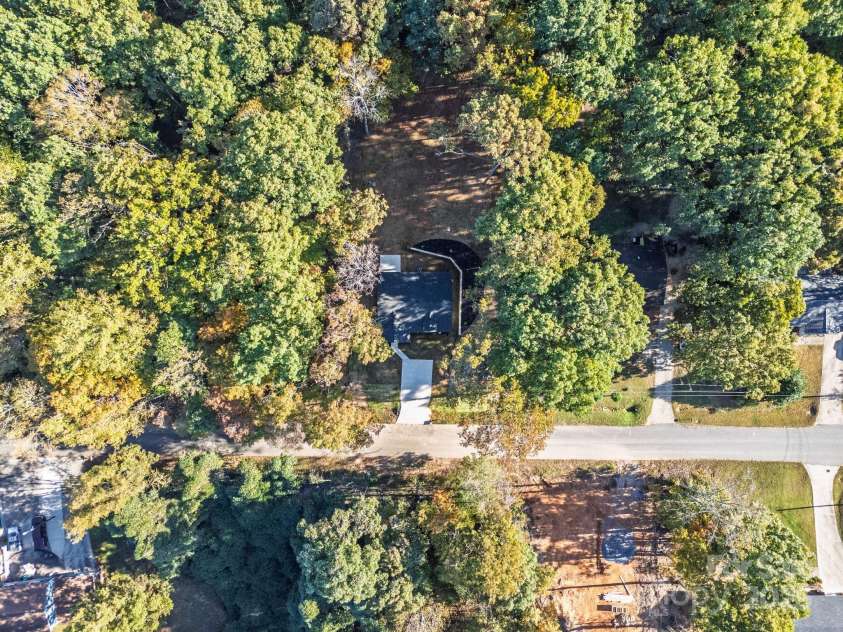 2320 China Avenue, Shelby, NC 28150.  MLS# CAR4316218, YatesRealty ID 5513. 