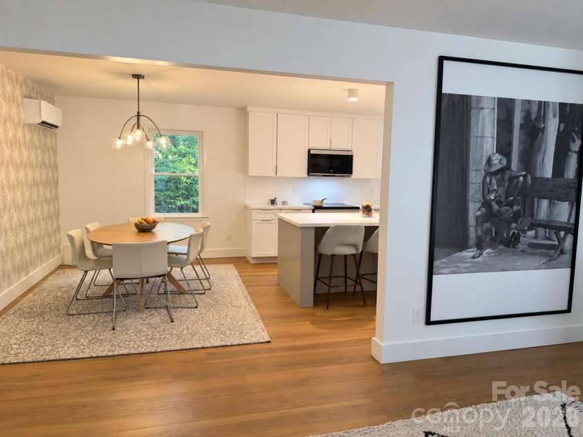 822 Ingraham Place, Charlotte, NC 28270.  MLS# CAR4431219, YatesRealty ID 55131. 
