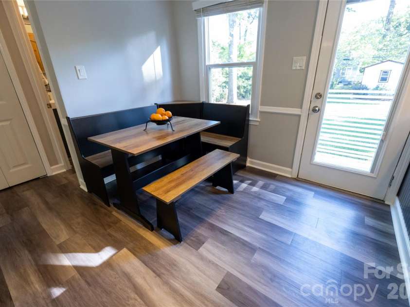 7055 Crossridge Road, Charlotte, NC 28214.  MLS# CAR4431183, YatesRealty ID 55132. 