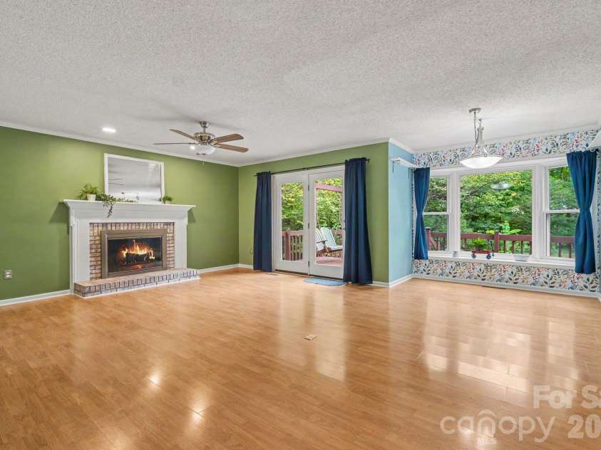 1312 Bennington Drive, Concord, NC 28027.  MLS# CAR4430583, YatesRealty ID 55134. 