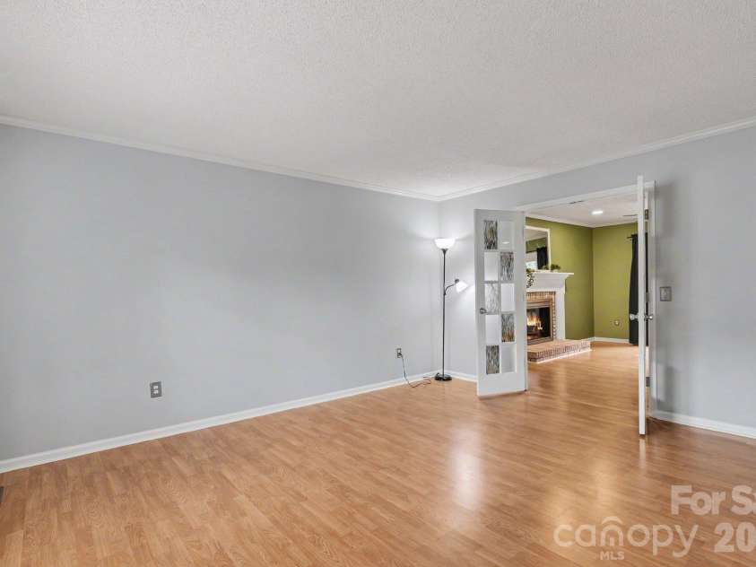 1312 Bennington Drive, Concord, NC 28027.  MLS# CAR4430583, YatesRealty ID 55134. 