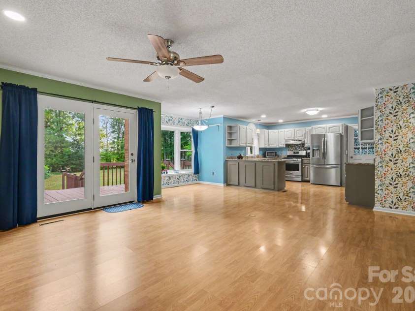 1312 Bennington Drive, Concord, NC 28027.  MLS# CAR4430583, YatesRealty ID 55134. 