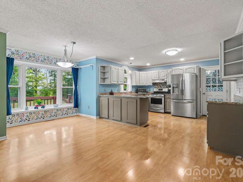 1312 Bennington Drive, Concord, NC 28027.  MLS# CAR4430583, YatesRealty ID 55134. 