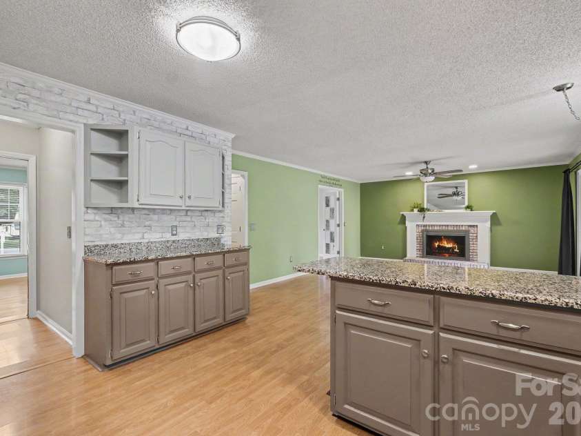 1312 Bennington Drive, Concord, NC 28027.  MLS# CAR4430583, YatesRealty ID 55134. 