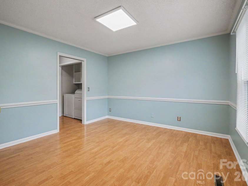 1312 Bennington Drive, Concord, NC 28027.  MLS# CAR4430583, YatesRealty ID 55134. 