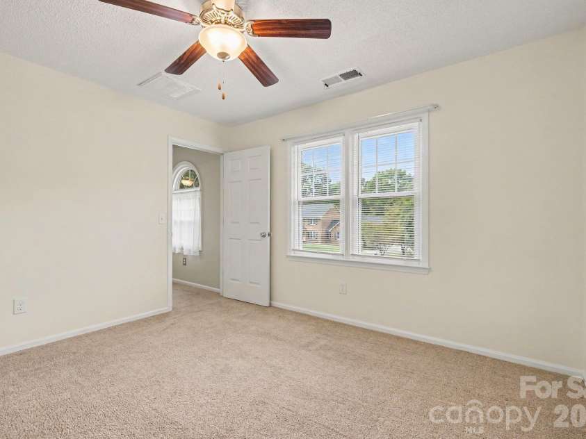1312 Bennington Drive, Concord, NC 28027.  MLS# CAR4430583, YatesRealty ID 55134. 