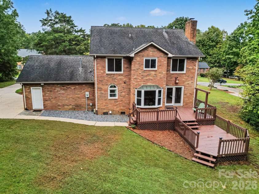 1312 Bennington Drive, Concord, NC 28027.  MLS# CAR4430583, YatesRealty ID 55134. 