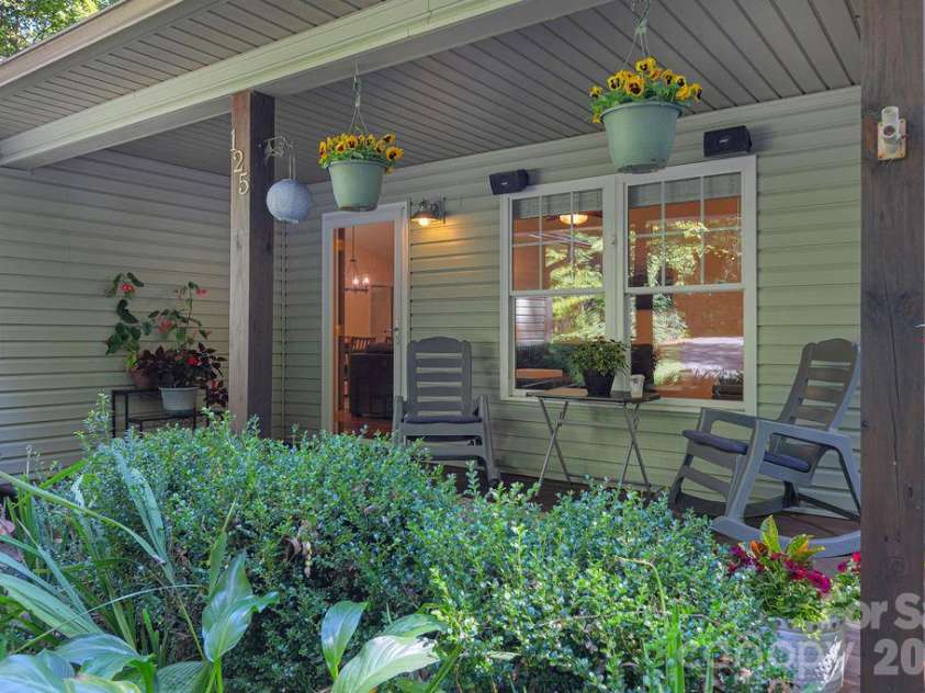 125 Rollins Place Road, Brevard, NC 28712.  MLS# CAR4431148, YatesRealty ID 55135. 