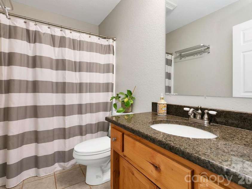 125 Rollins Place Road, Brevard, NC 28712.  MLS# CAR4431148, YatesRealty ID 55135. 