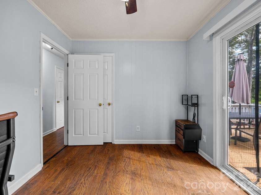 101 Catherine Drive, Columbus, NC 28722.  MLS# CAR4430356, YatesRealty ID 55137. 
