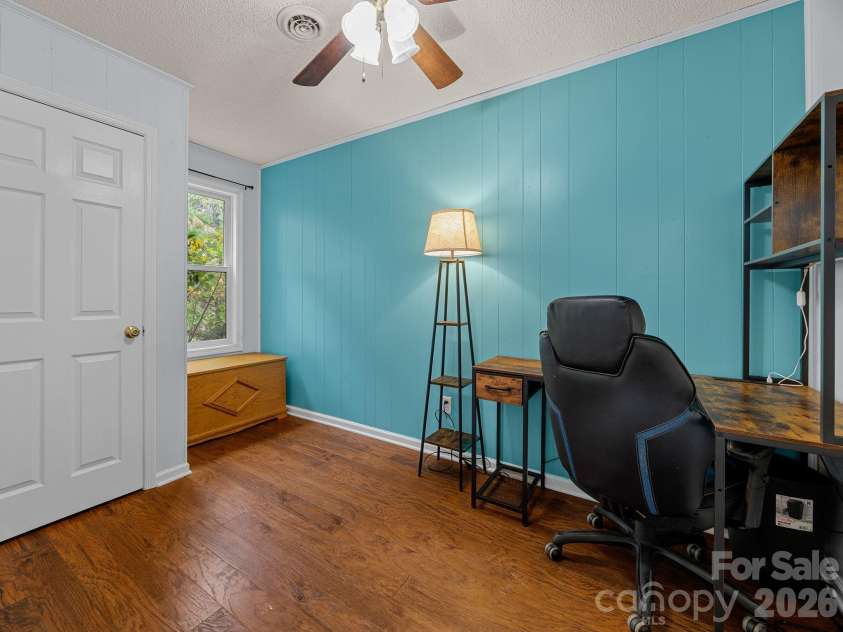 101 Catherine Drive, Columbus, NC 28722.  MLS# CAR4430356, YatesRealty ID 55137. 