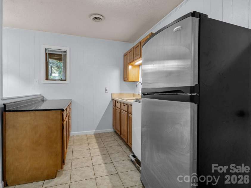 101 Catherine Drive, Columbus, NC 28722.  MLS# CAR4430356, YatesRealty ID 55137. 