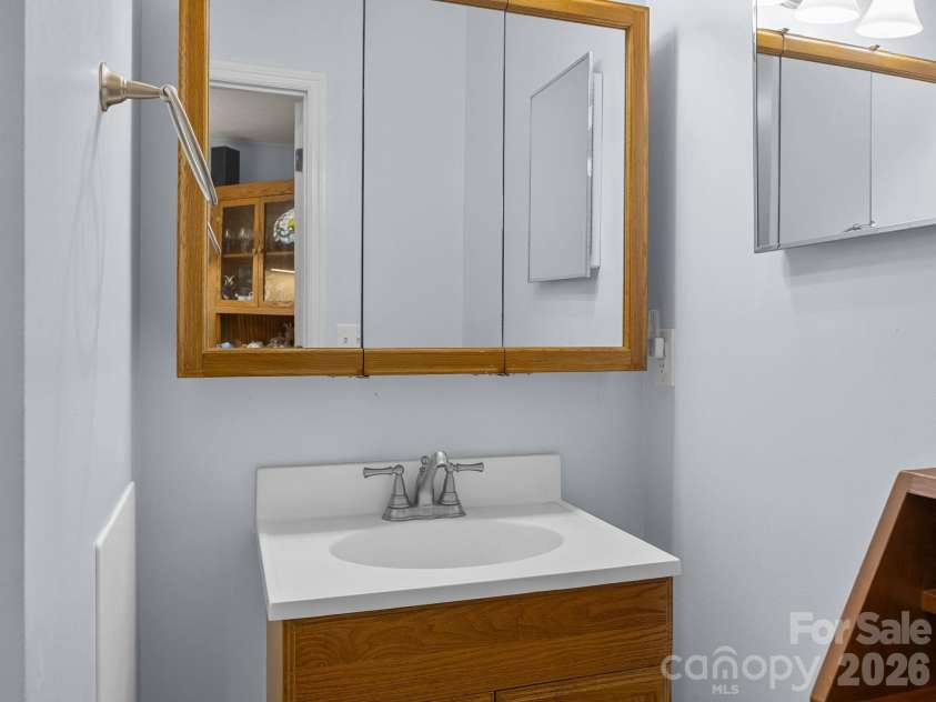 101 Catherine Drive, Columbus, NC 28722.  MLS# CAR4430356, YatesRealty ID 55137. 