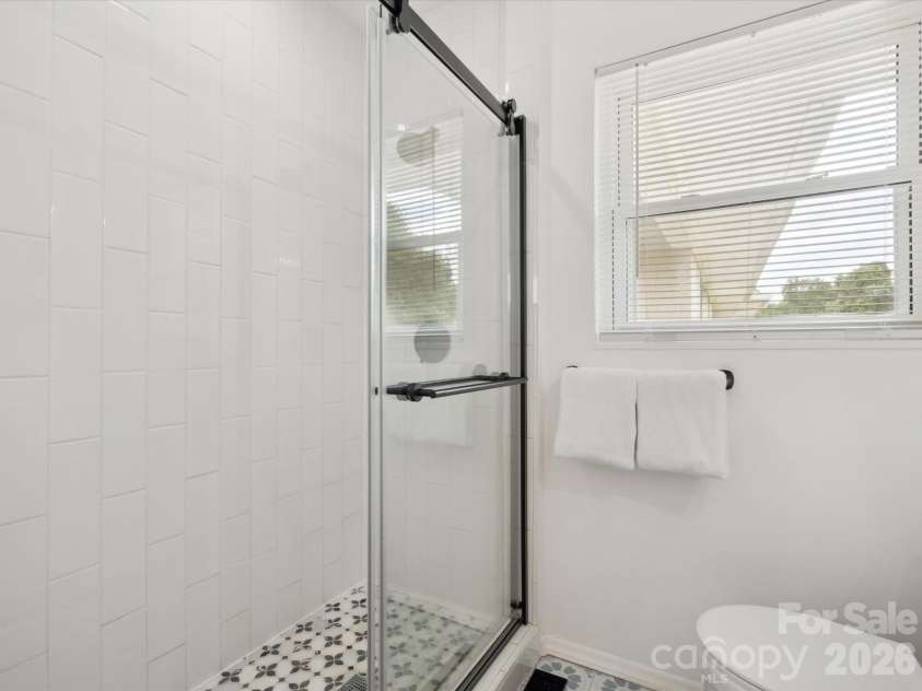 6700 Terry Drive, Charlotte, NC 28215.  MLS# CAR4430529, YatesRealty ID 55139. 