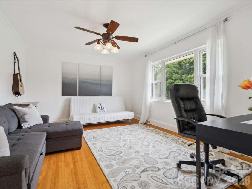 6700 Terry Drive, Charlotte, NC 28215.  MLS# CAR4430529, YatesRealty ID 55139. 