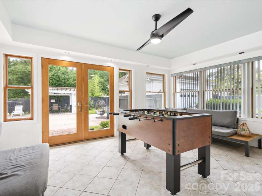 6700 Terry Drive, Charlotte, NC 28215.  MLS# CAR4430529, YatesRealty ID 55139. 