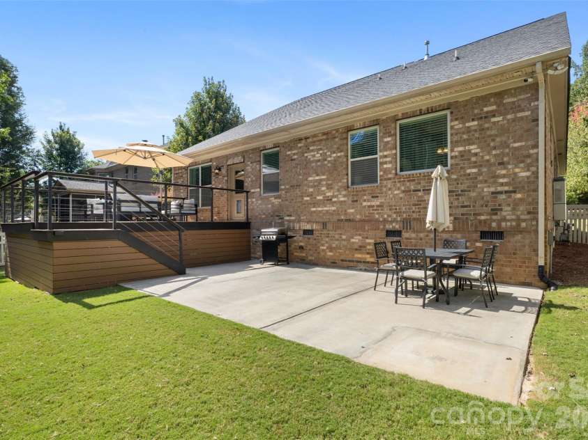 317 Windy Pine Drive, Clover, SC 29710.  MLS# CAR4430228, YatesRealty ID 55142. 