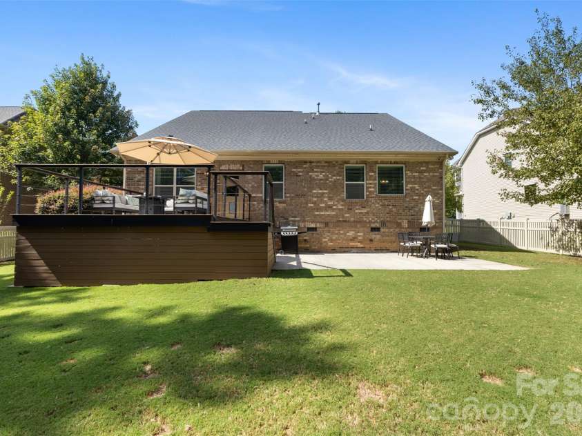 317 Windy Pine Drive, Clover, SC 29710.  MLS# CAR4430228, YatesRealty ID 55142. 