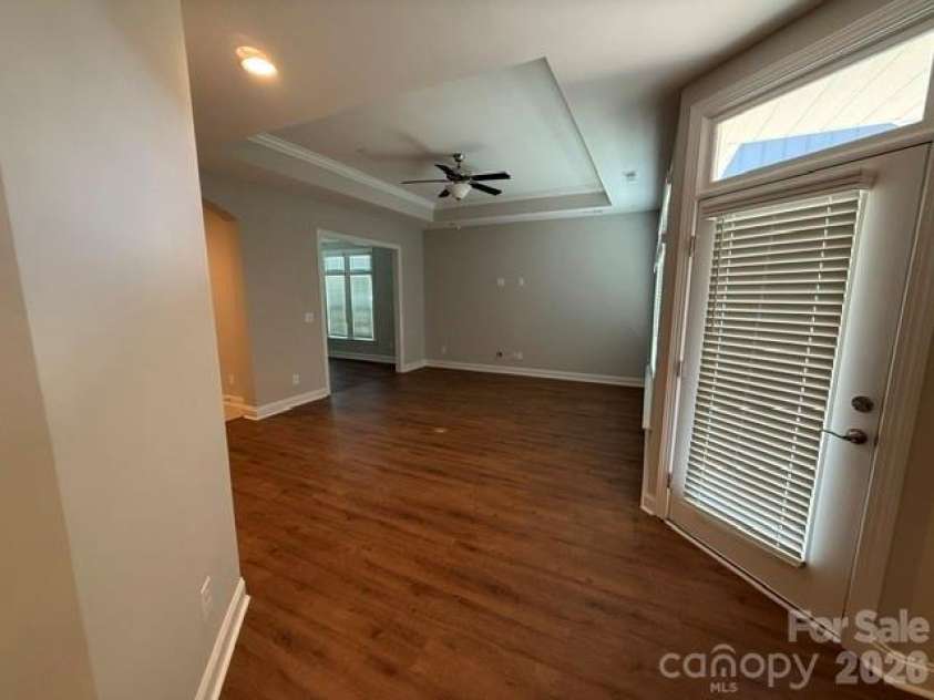 715 Poplar View Drive, Concord, NC 28027.  MLS# CAR4429139, YatesRealty ID 55147. 