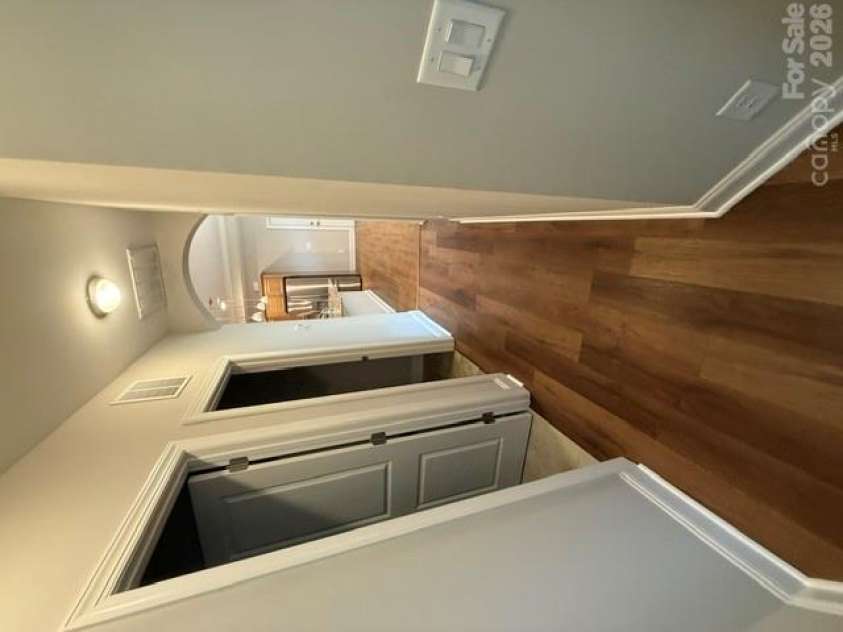 715 Poplar View Drive, Concord, NC 28027.  MLS# CAR4429139, YatesRealty ID 55147. 