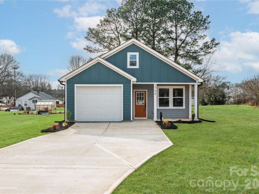 1798 David Drive, Shelby, NC 28150.  MLS# CAR4379235, YatesRealty ID 5515. 