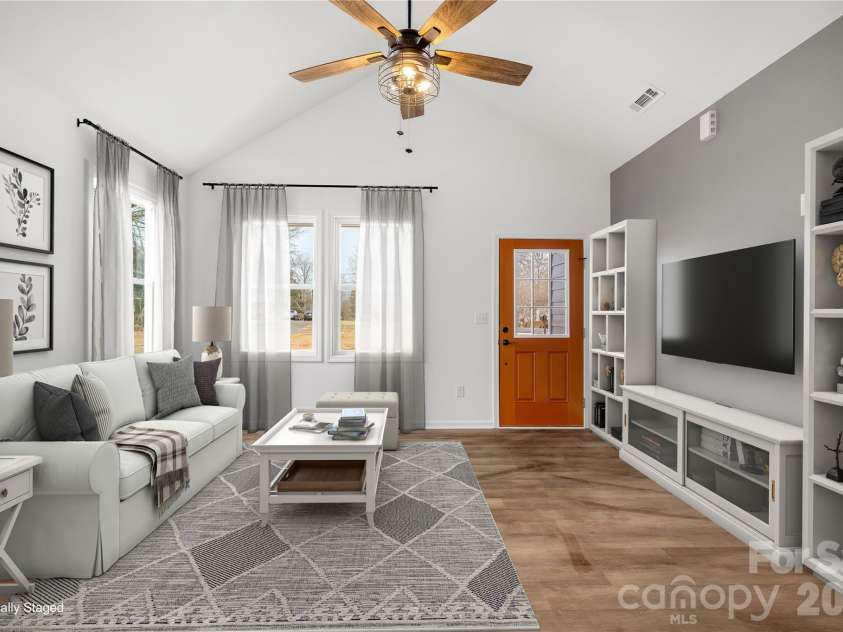 1798 David Drive, Shelby, NC 28150.  MLS# CAR4379235, YatesRealty ID 5515. 