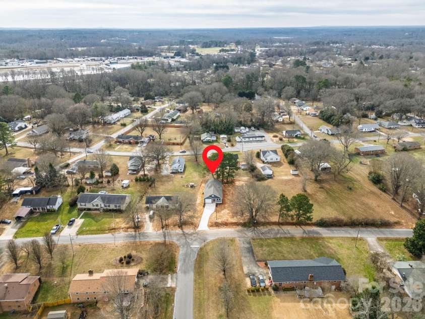 1798 David Drive, Shelby, NC 28150.  MLS# CAR4379235, YatesRealty ID 5515. 