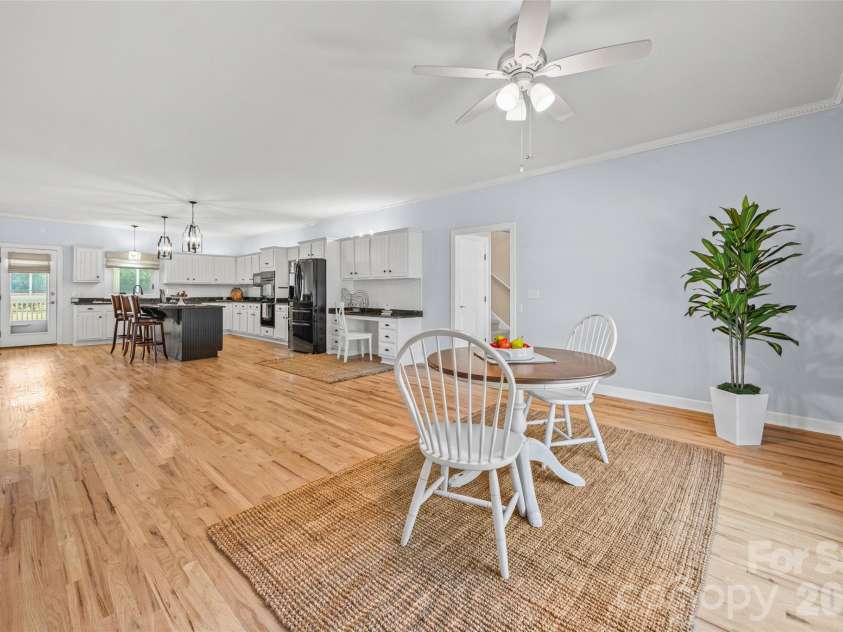 2129 Squire Road, Rock Hill, SC 29730.  MLS# CAR4423271, YatesRealty ID 55156. Kitchen and breakfast nook