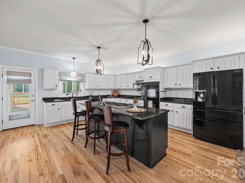 2129 Squire Road, Rock Hill, SC 29730.  MLS# CAR4423271, YatesRealty ID 55156. Kitchen and Kitchen island