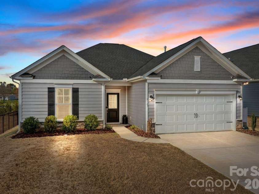 8147 Mccormick Street, Terrell, NC 28682.  MLS# CAR4358935, YatesRealty ID 5516. 