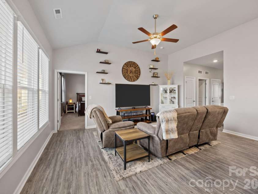 8147 Mccormick Street, Terrell, NC 28682.  MLS# CAR4358935, YatesRealty ID 5516. 