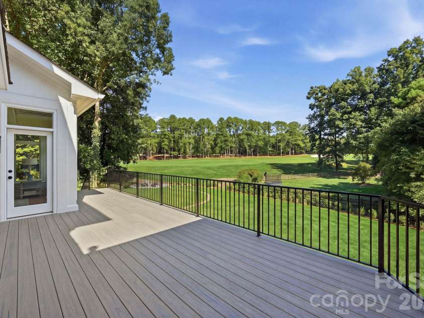 19002 Meta Road, Cornelius, NC 28031.  MLS# CAR4430285, YatesRealty ID 55162. 