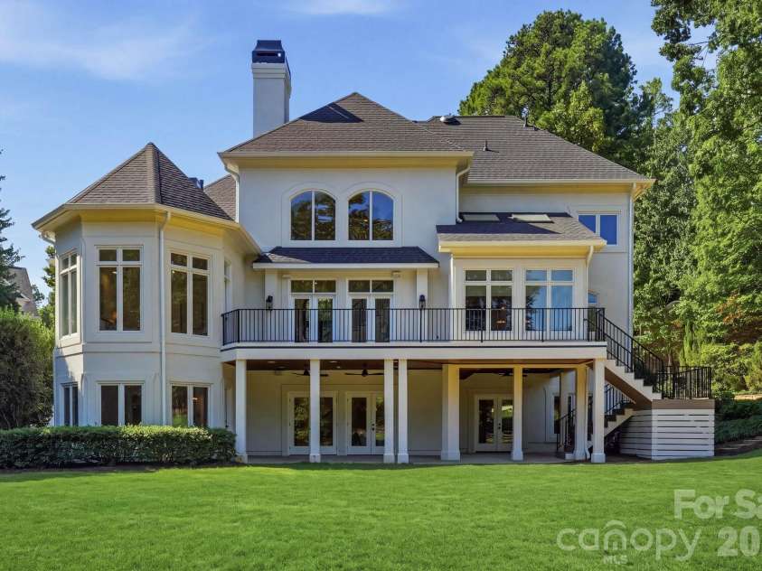19002 Meta Road, Cornelius, NC 28031.  MLS# CAR4430285, YatesRealty ID 55162. 