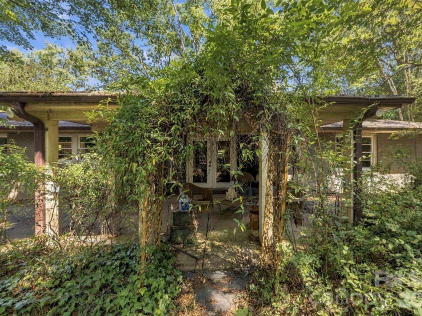 608 Catawba Road, Salisbury, NC 28144.  MLS# CAR4418963, YatesRealty ID 55166. 