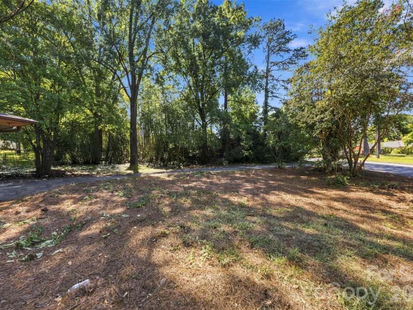 608 Catawba Road, Salisbury, NC 28144.  MLS# CAR4418963, YatesRealty ID 55166. 