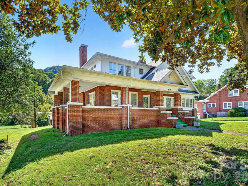 606 Rutherford Road, Marion, NC 28752.  MLS# CAR4429588, YatesRealty ID 55167. 