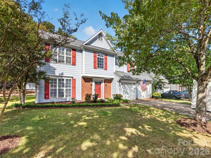 7609 Berrywood Circle, Huntersville, NC 28078.  MLS# CAR4430975, YatesRealty ID 55171. 