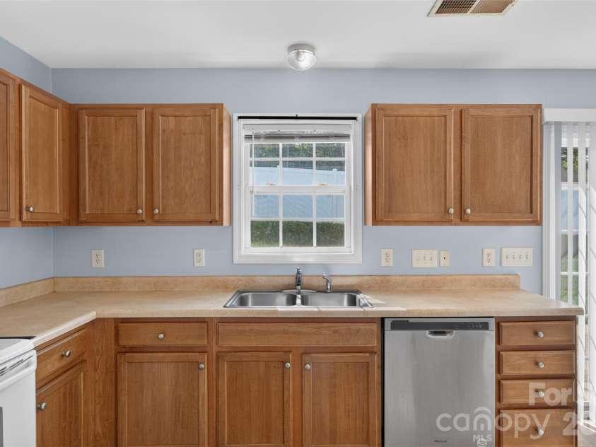 2007 Stepping Stone Lane, Monroe, NC 28110.  MLS# CAR4427263, YatesRealty ID 55172. 