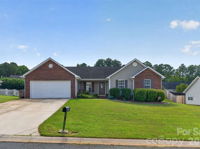 2007 Stepping Stone Lane, Monroe, NC 28110.  MLS# CAR4427263, YatesRealty ID 55172. 
