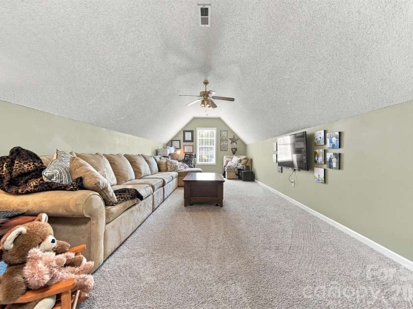 2741 25th Street, Hickory, NC 28601.  MLS# CAR4430893, YatesRealty ID 55180. 
