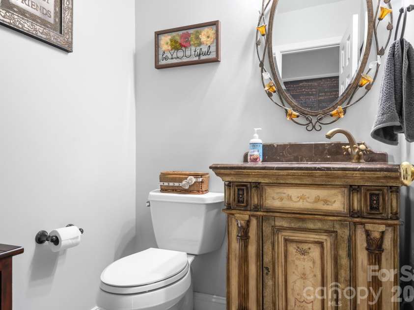 4126 Medford Drive, Concord, NC 28027.  MLS# CAR4432264, YatesRealty ID 55182. 
