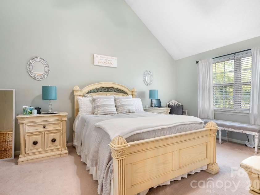 4126 Medford Drive, Concord, NC 28027.  MLS# CAR4432264, YatesRealty ID 55182. 