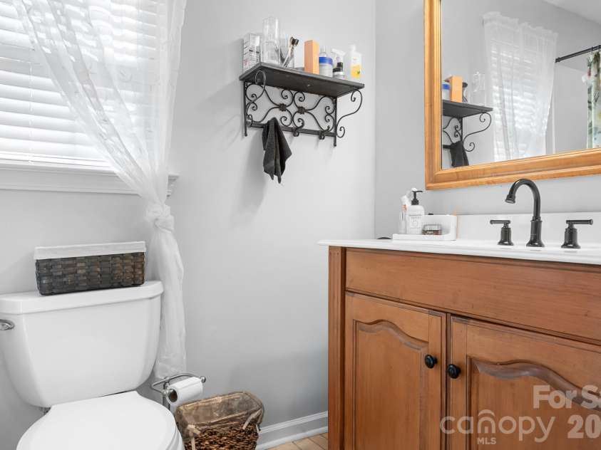 4126 Medford Drive, Concord, NC 28027.  MLS# CAR4432264, YatesRealty ID 55182. 