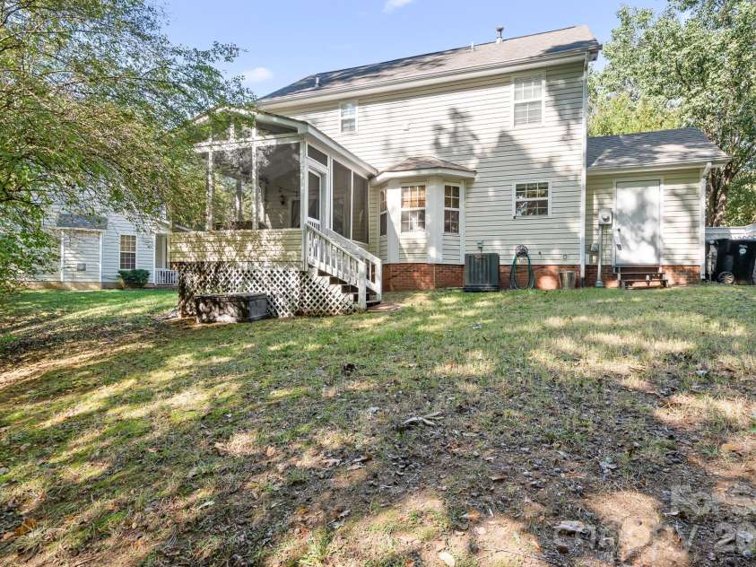 4126 Medford Drive, Concord, NC 28027.  MLS# CAR4432264, YatesRealty ID 55182. 